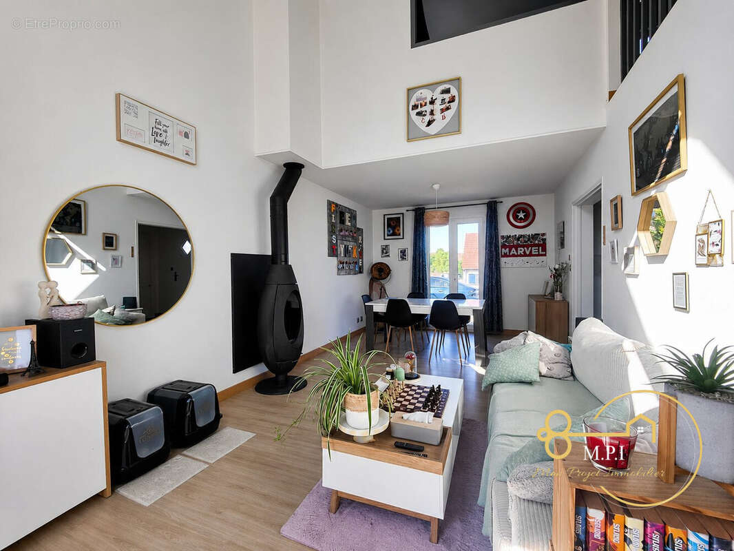 Maison 80 m² à La Chartre-Sur-Le-Loir  - photo 3