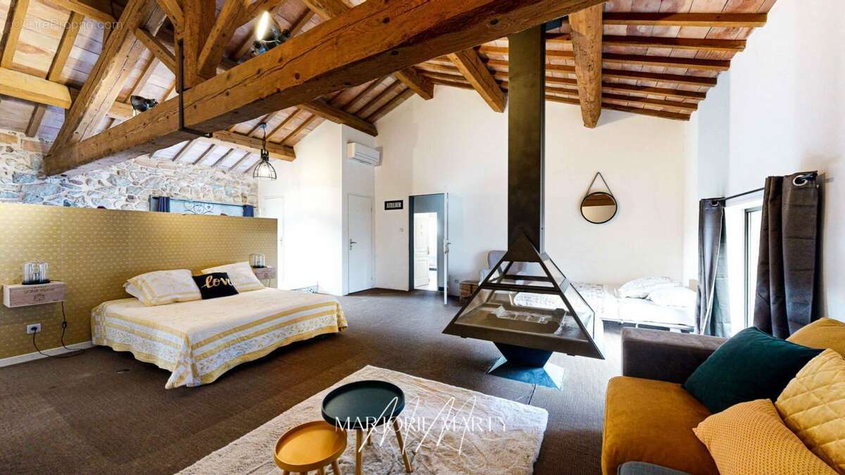 Maison à LEZIGNAN-CORBIERES