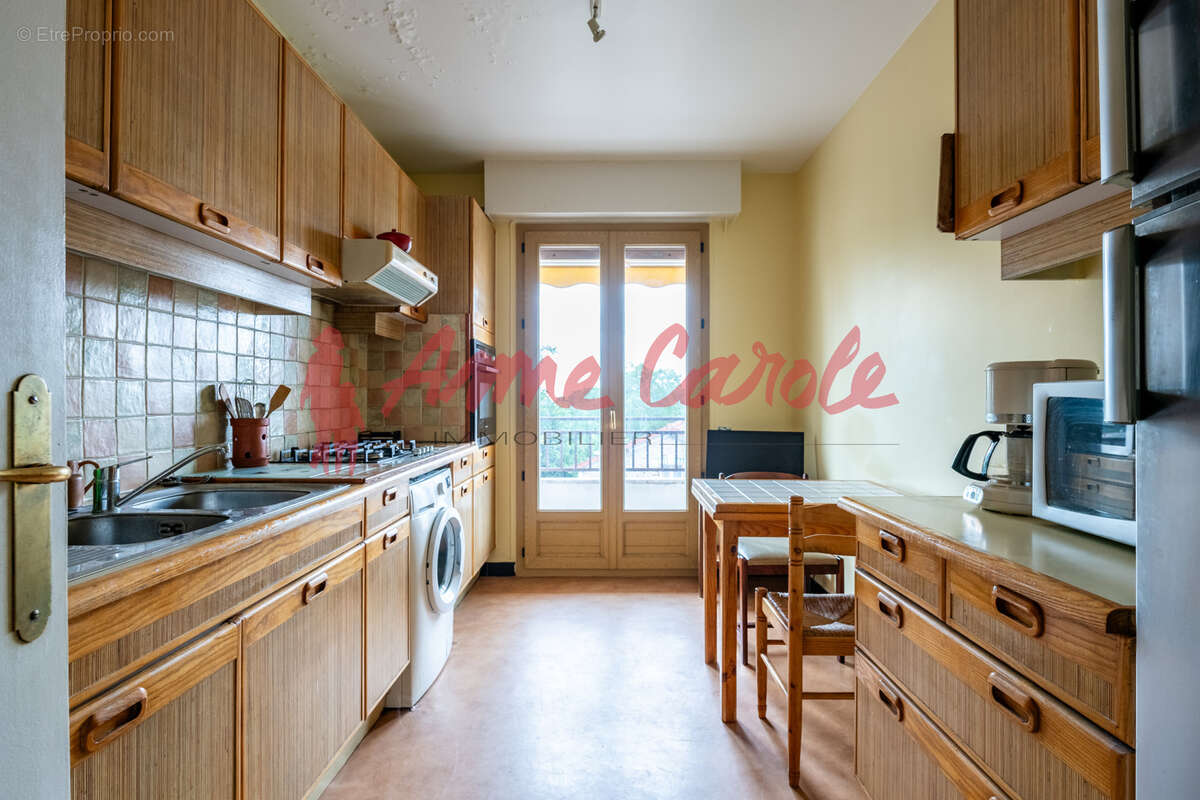 Appartement à FONTENAY-SOUS-BOIS