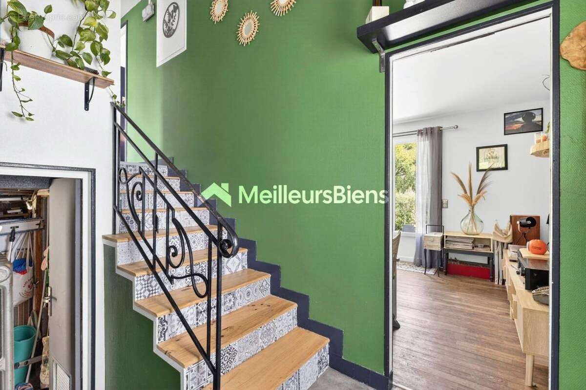 Maison à SARLIAC-SUR-L'ISLE