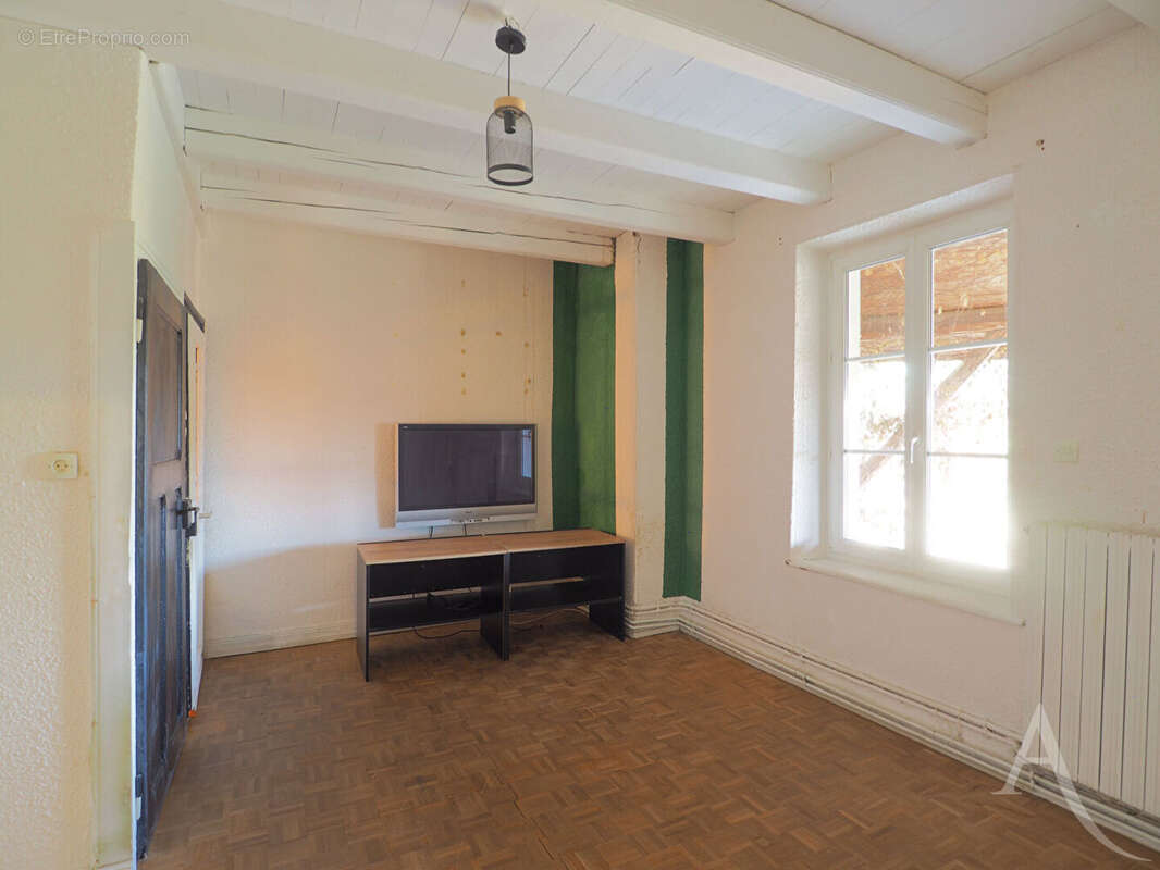 Maison à CHAILLY-LES-ENNERY