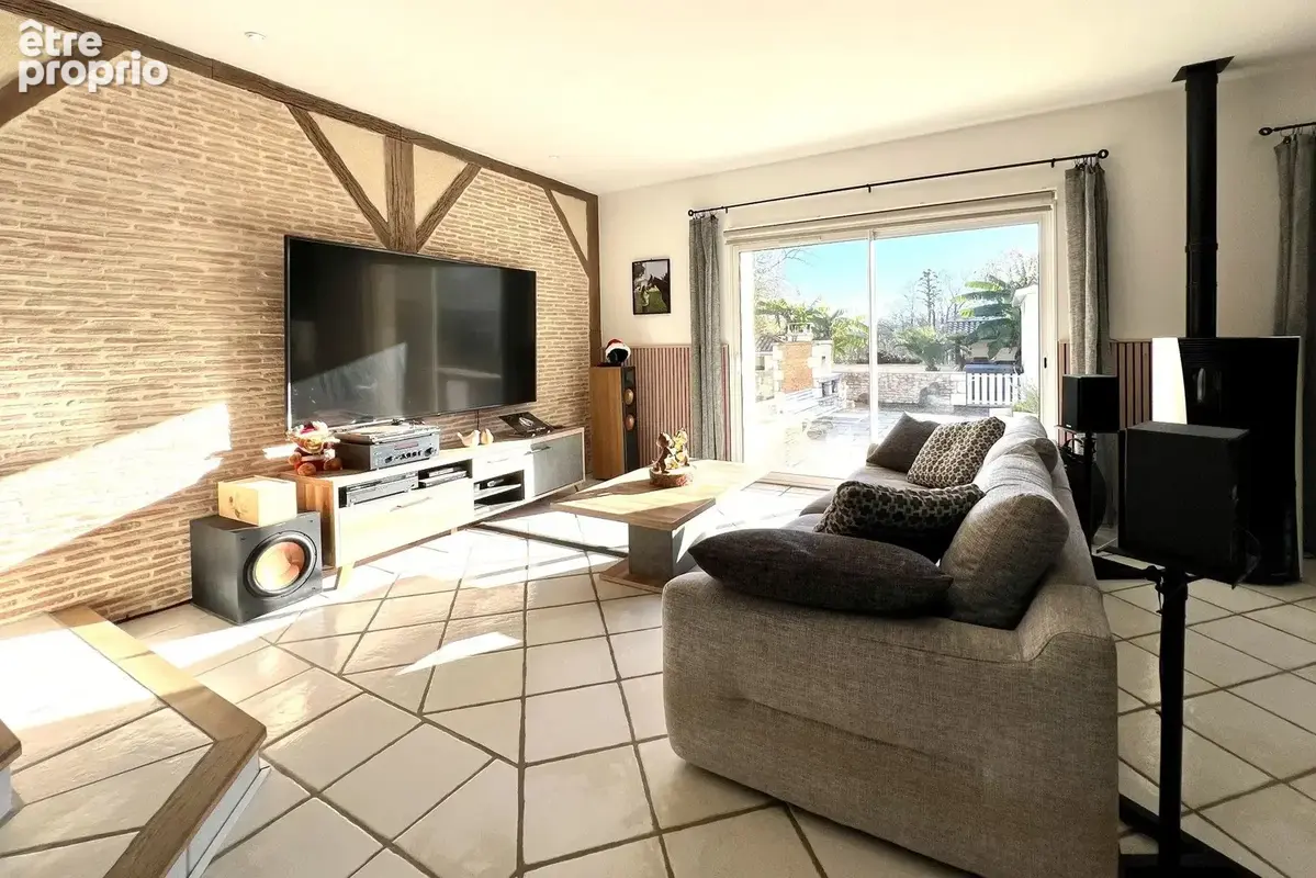 Maison 226 m² à Plaisance  - photo 6