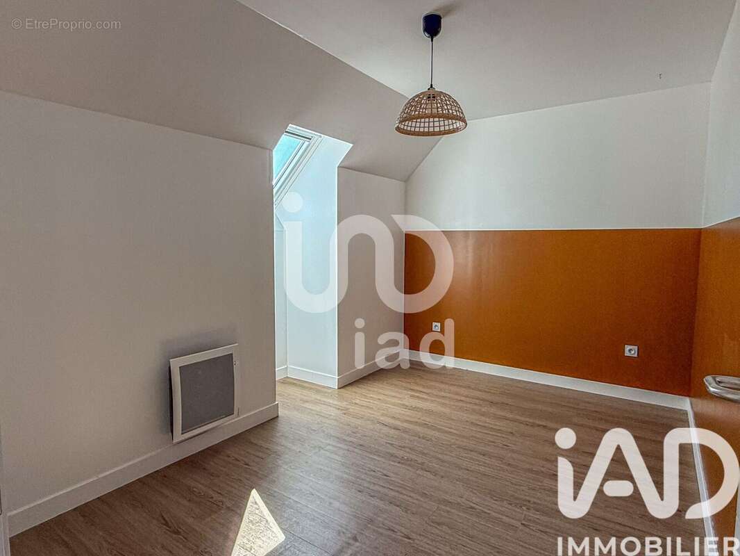 Photo 8 - Maison à JOUY-LE-CHATEL