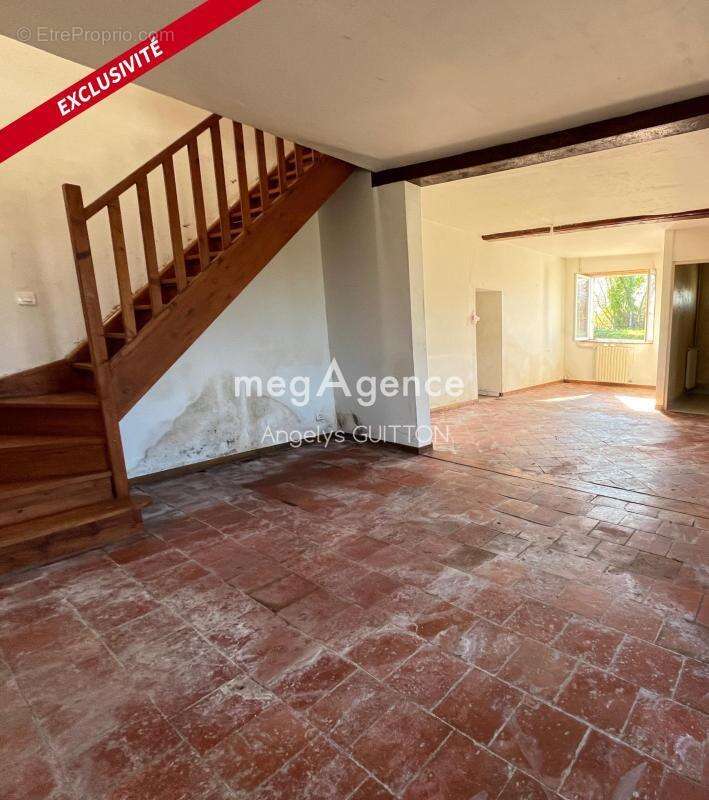 Maison à BEAUMONT-SUR-SARTHE