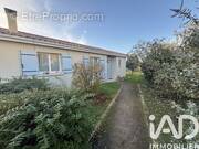 Photo 1 - Maison à SAINT-DENIS-DE-PILE