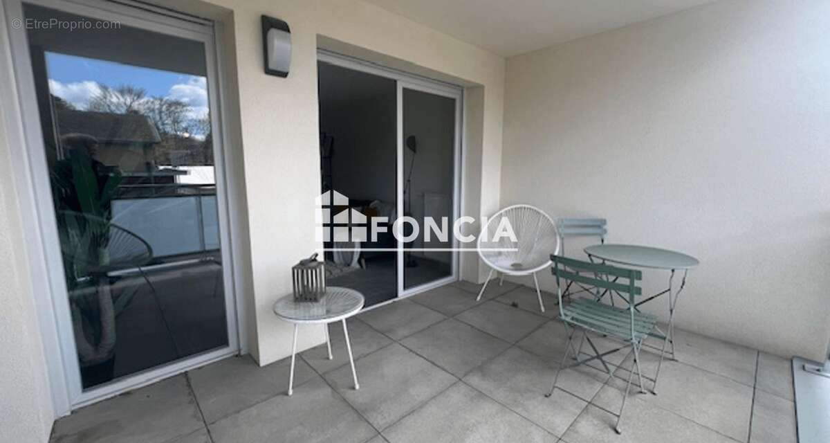 Appartement à RILLIEUX-LA-PAPE