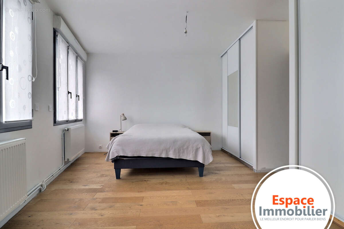 Maison à NEUVILLE-SUR-ESCAUT