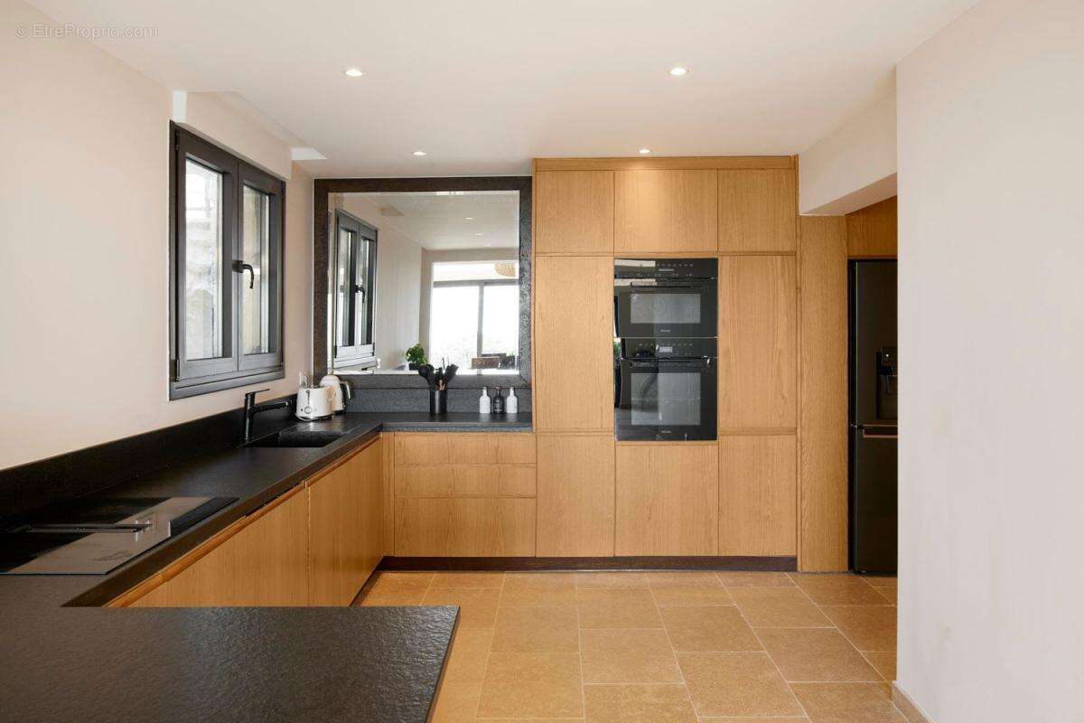 Maison à LA COLLE-SUR-LOUP