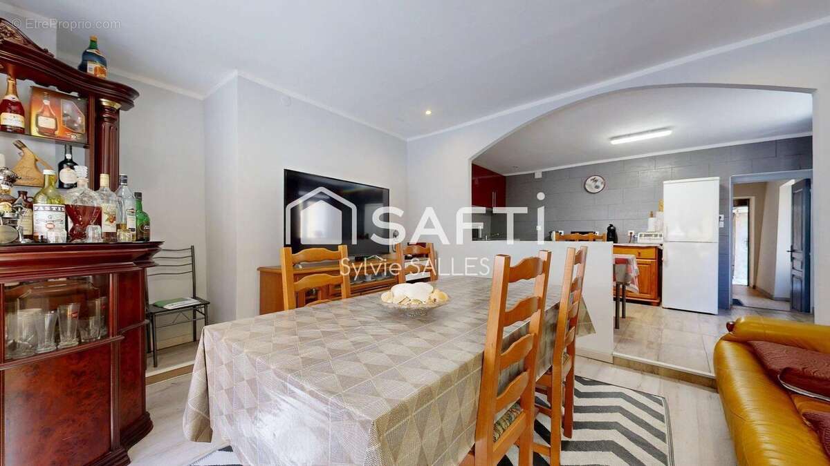 Photo 3 - Maison à SALLES-DE-BELVES