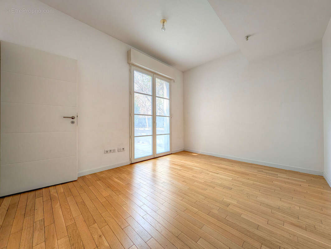 Appartement La Garenne Colombes 2 pièces - 43 m2 - photo 6