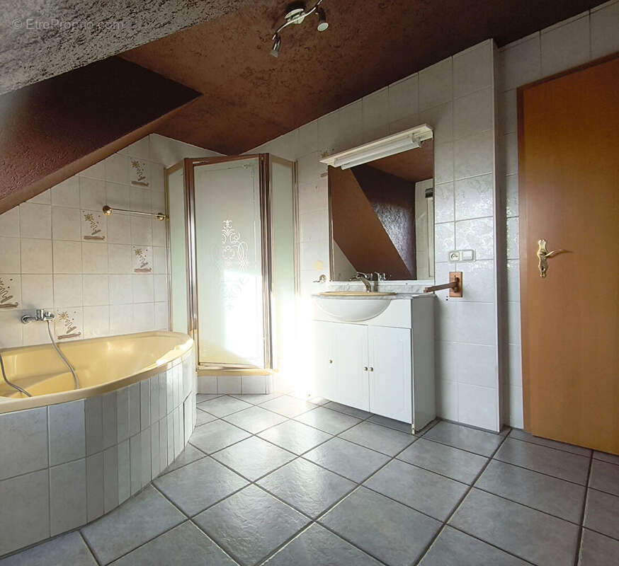 Maison à SAINT-AVOLD