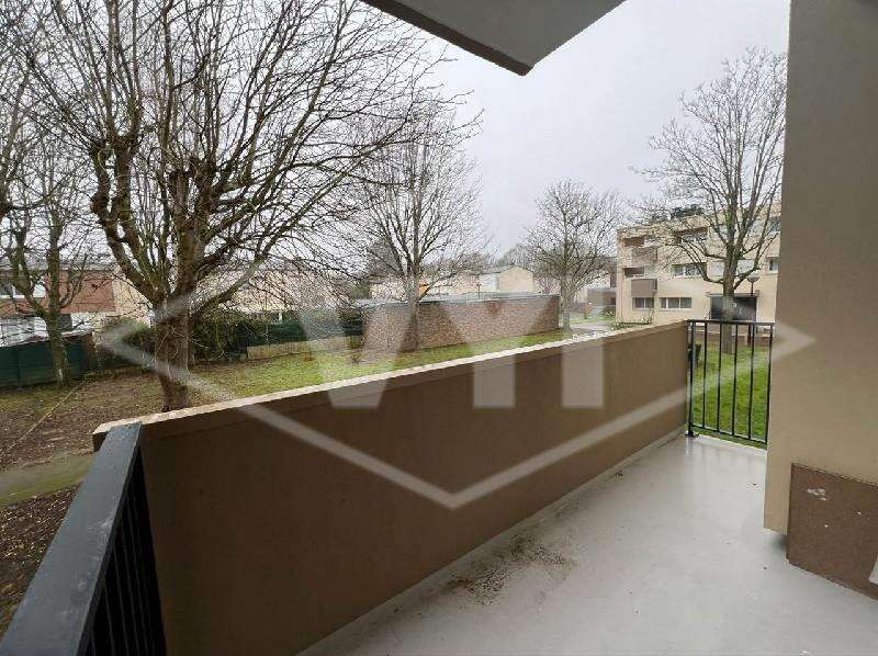 Appartement à EPINAY-SOUS-SENART