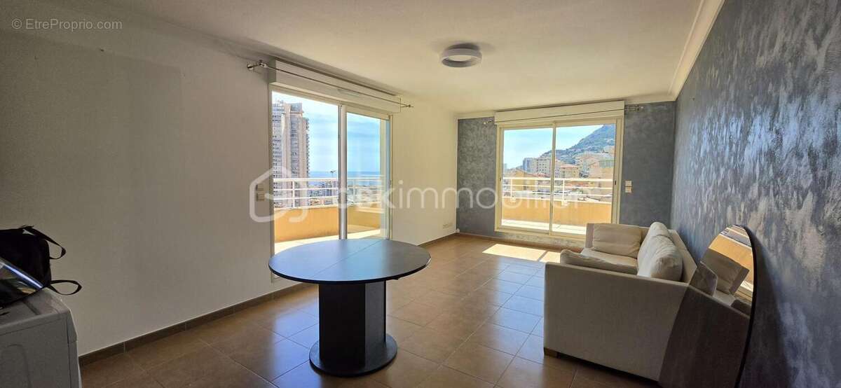 Appartement à BEAUSOLEIL