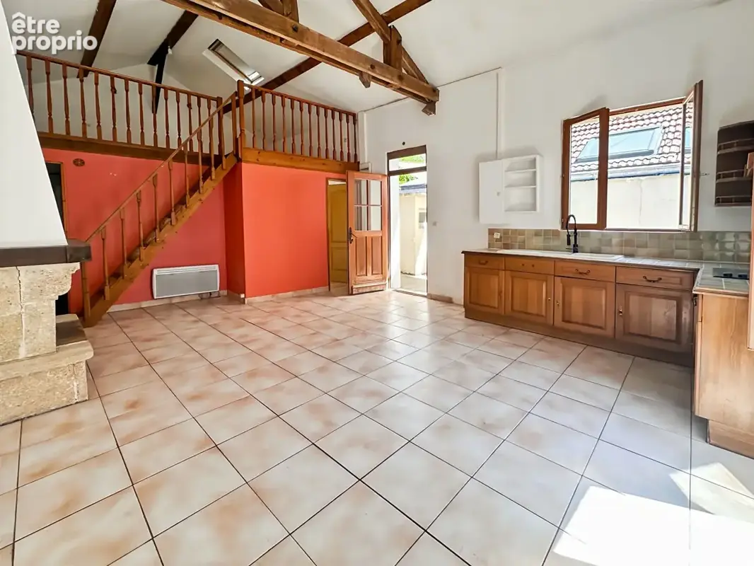Appartement à VERRIERES-LE-BUISSON