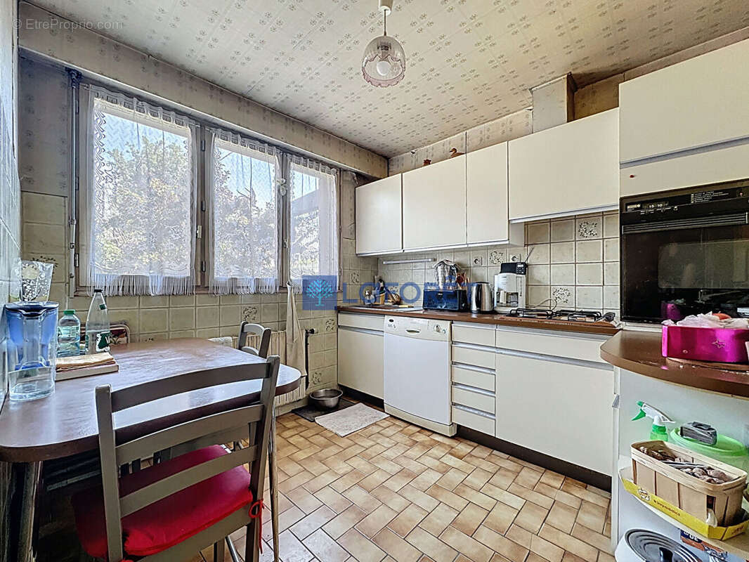 Maison à SAVIGNY-SUR-ORGE