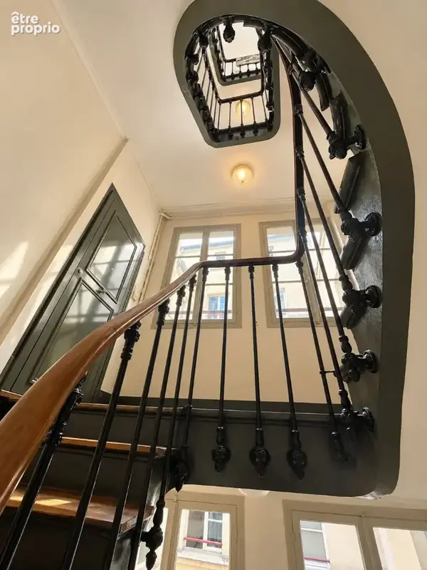 Rue Jacob - Saint-Germain-des-Prés  Élégant 2 pièces de 42 m² dans un immeuble du XVIe siècle - photo 11