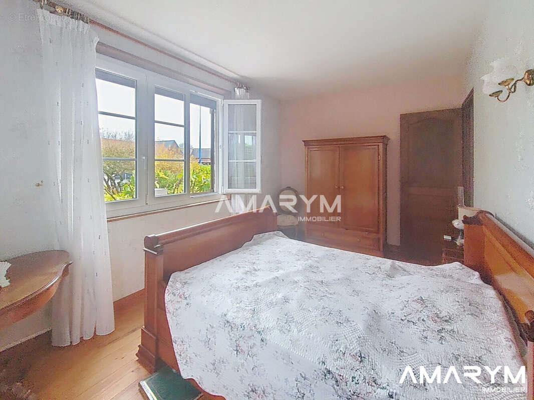 Maison à FRIAUCOURT