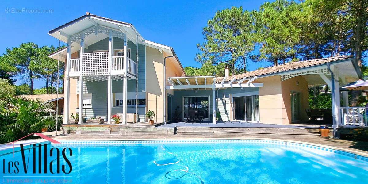 Maison à LACANAU