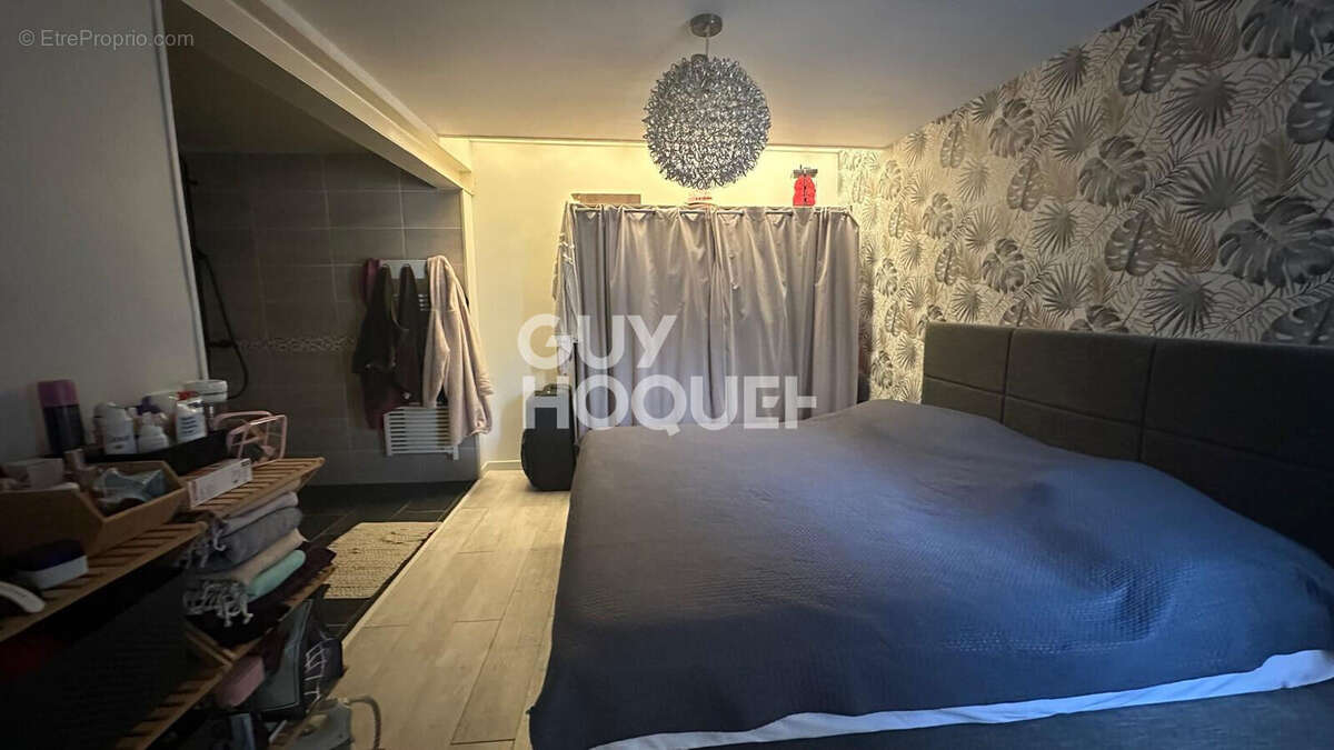 Maison à SAINT-MARTIN-LA-GARENNE