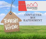 Terrain à VIVIER-AU-COURT