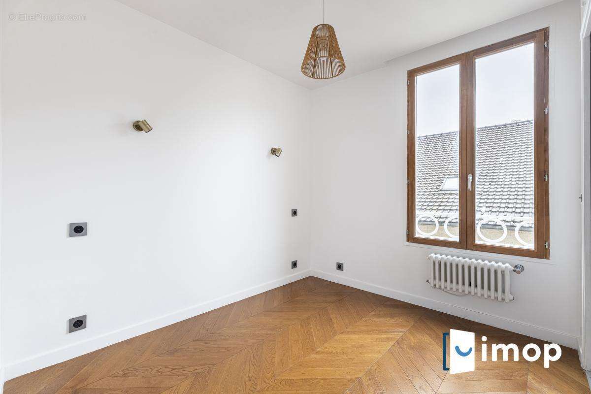 Appartement à PARIS-12E