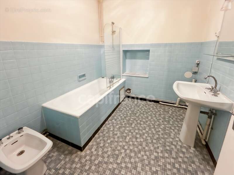 Maison à MAROLLES-LES-BRAULTS