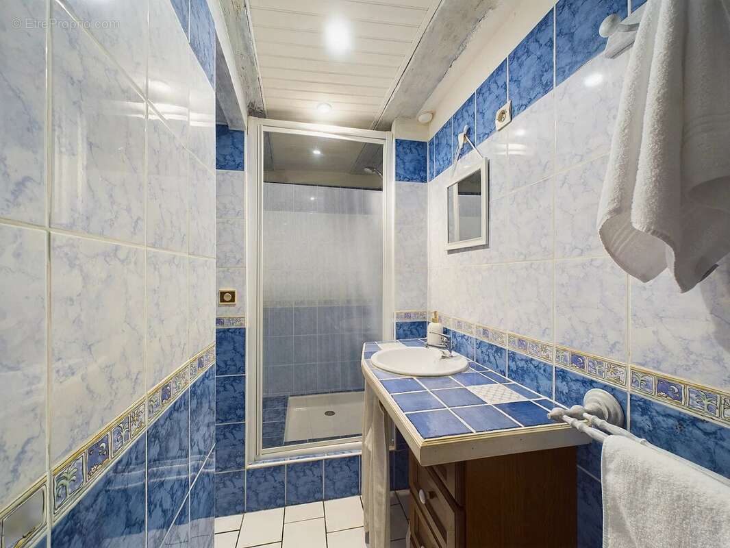 Maison à LES ESSARDS