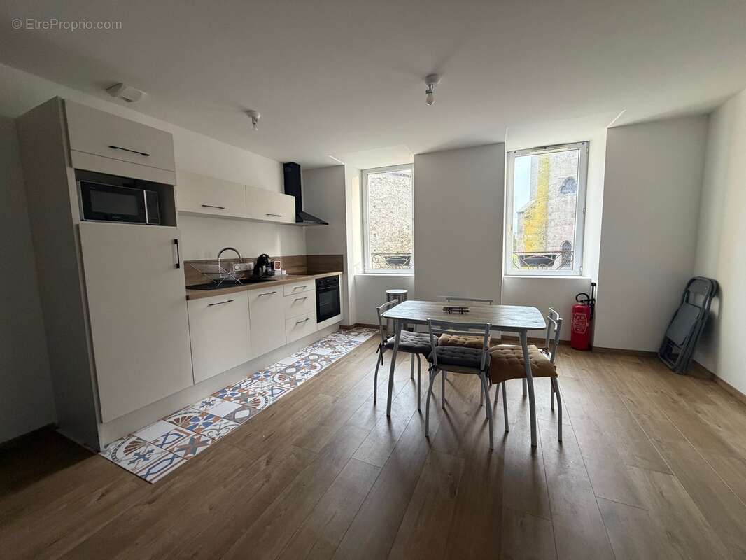 Appartement à LES HERBIERS