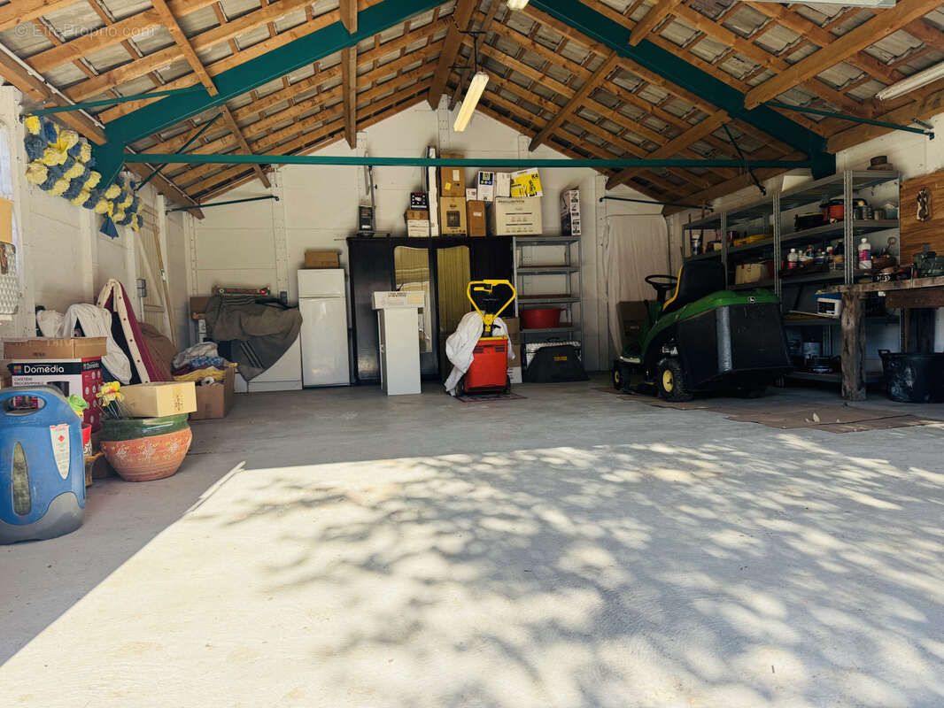 Maison à FERRIERES-EN-GATINAIS