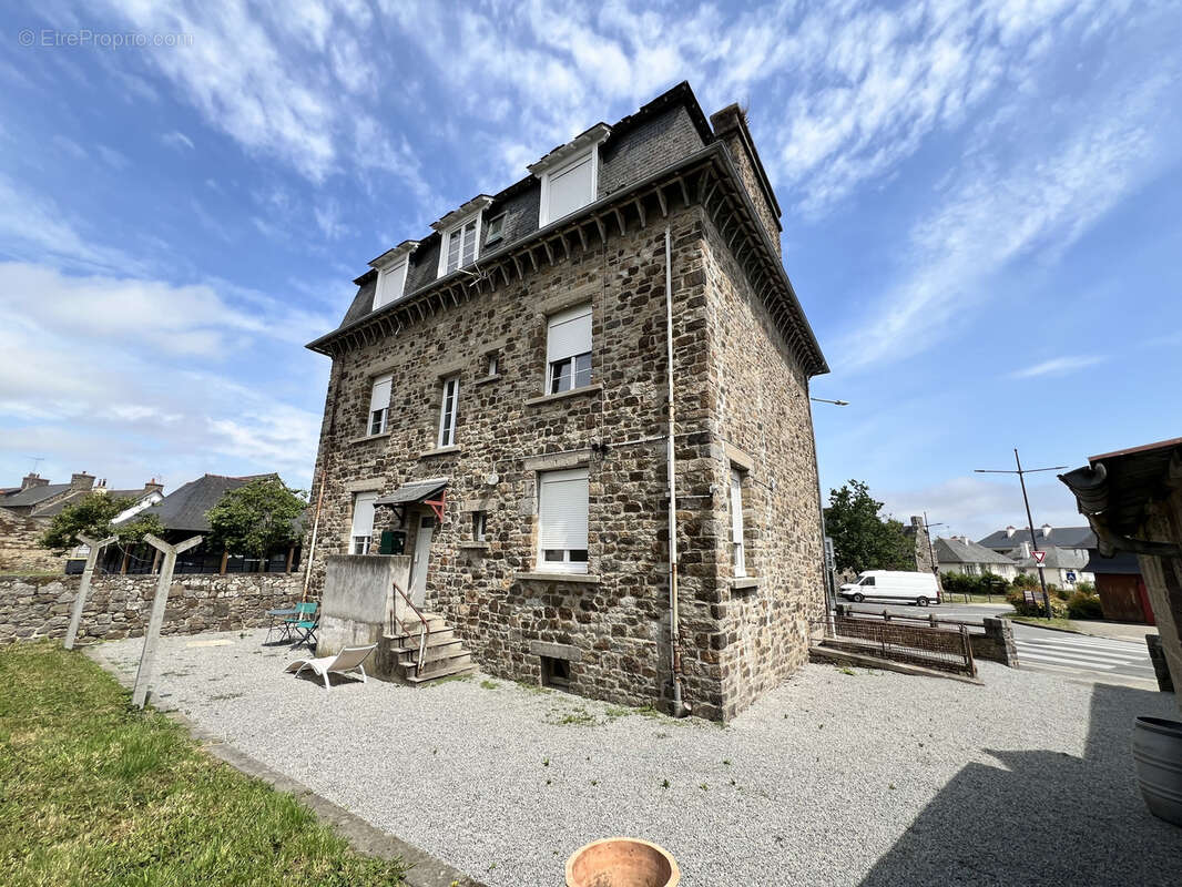 Appartement à DOL-DE-BRETAGNE