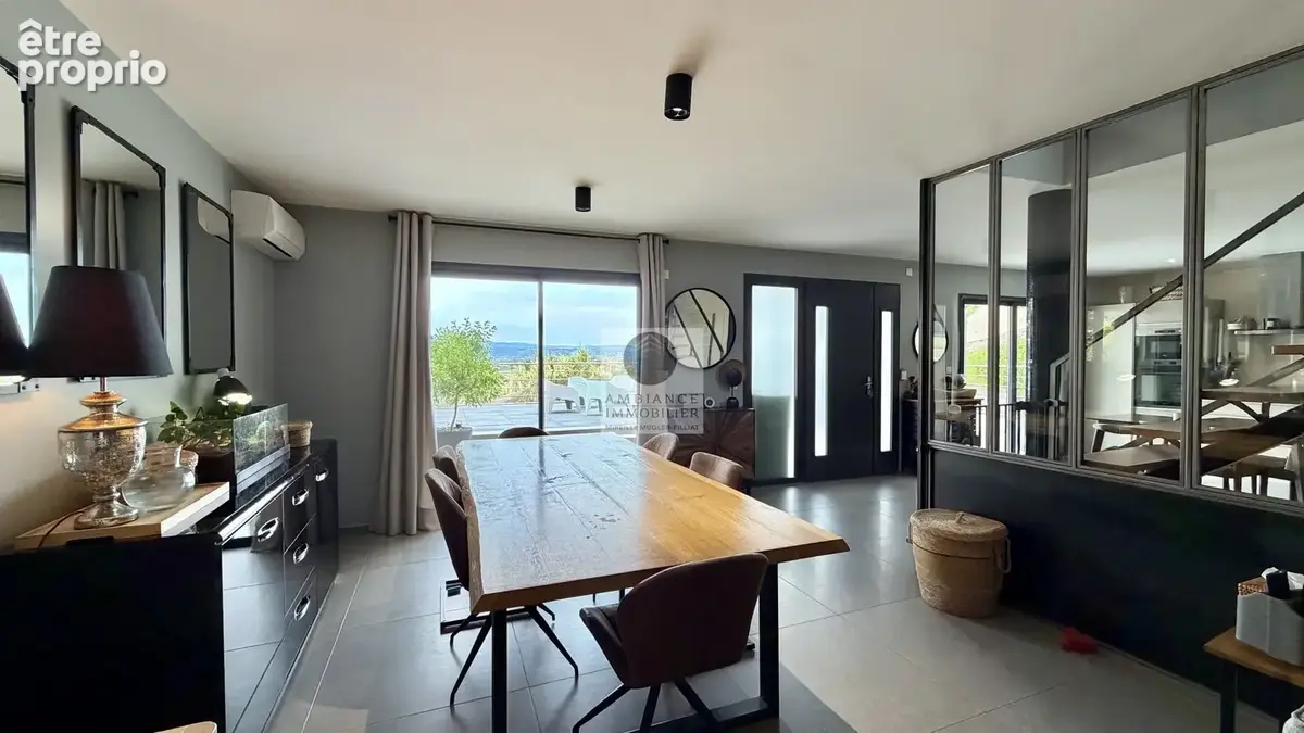 Vue dominante et douceur de vivre à proximité du village - photo 9