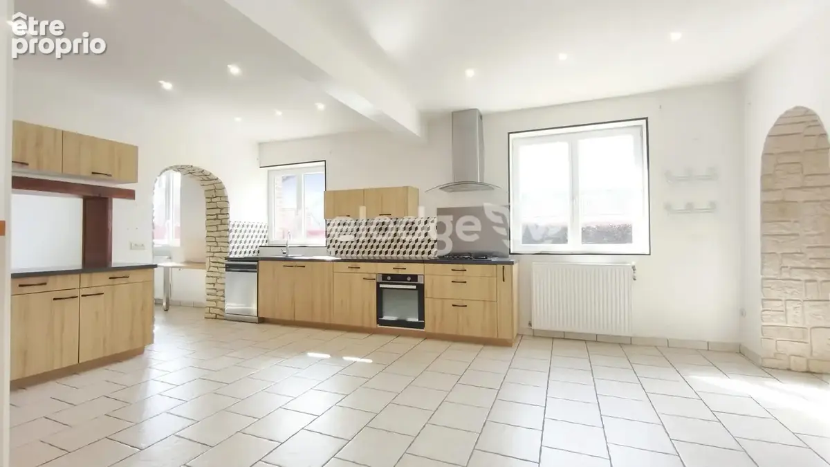 Maison 5 pièces 137 m² à vendre à Maubeuge (59600) - photo 2