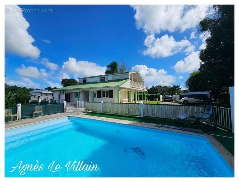 Maison à SAINTE-ANNE