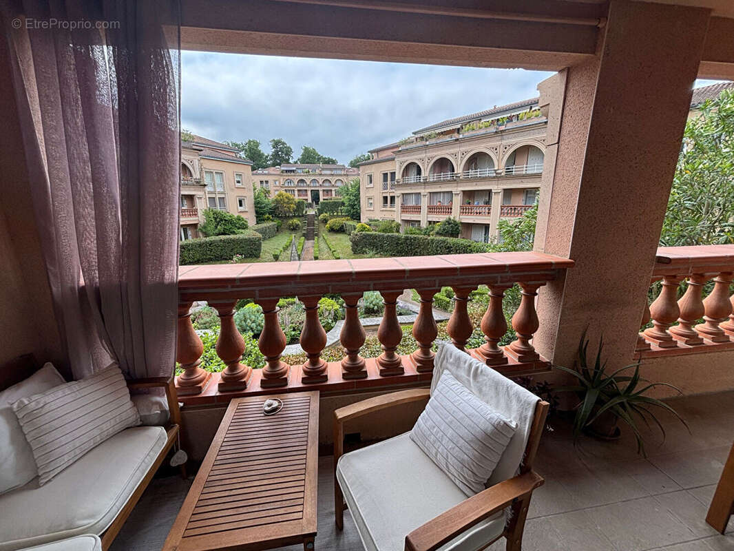 Appartement à RAMONVILLE-SAINT-AGNE