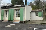 Appartement à VEZENOBRES