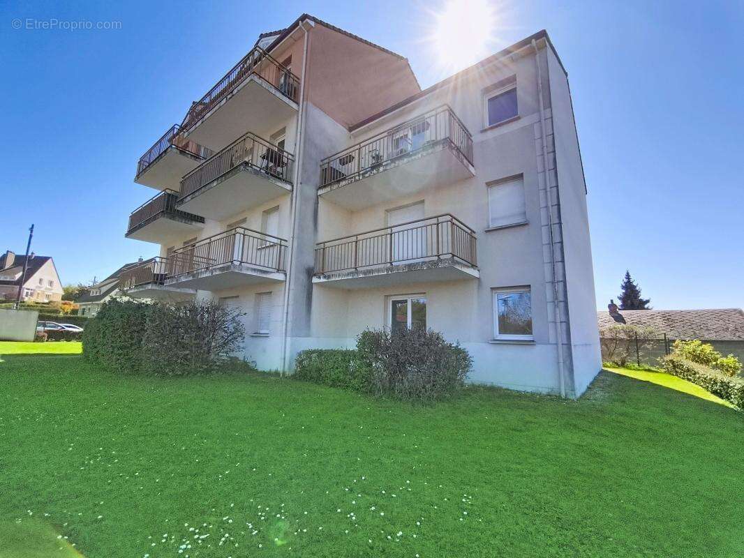 Appartement à PETIT-COURONNE