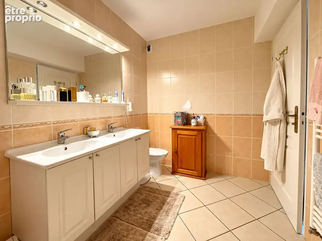 Appartement DIJON 5 Pièces 129 m² - Rez-de-jardin - Quartier Carrières Bacquin - photo 13