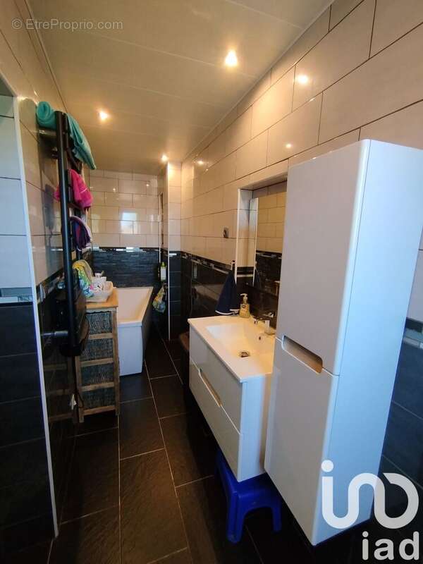 Photo 8 - Maison à LAUNOIS-SUR-VENCE