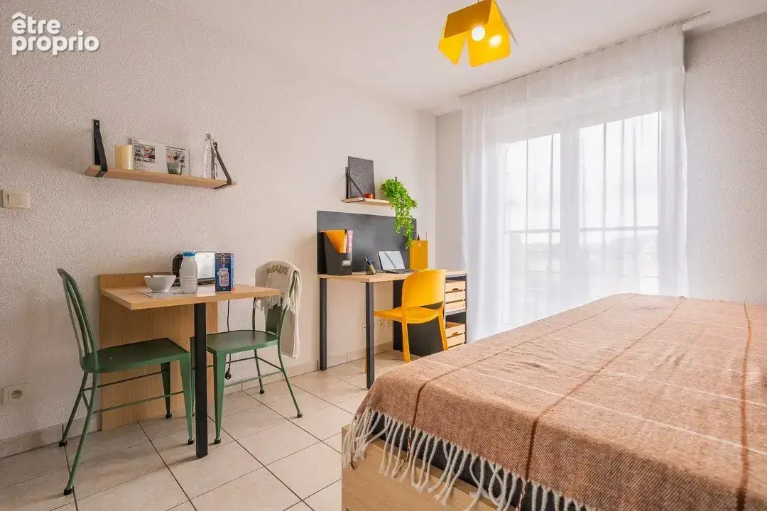 INVESTISSEMENT LOCATIF  LIMOGES  Résidence Etudiante Uxco Les Arènes d'Orsay - 4,99% de rentabilité - photo 3