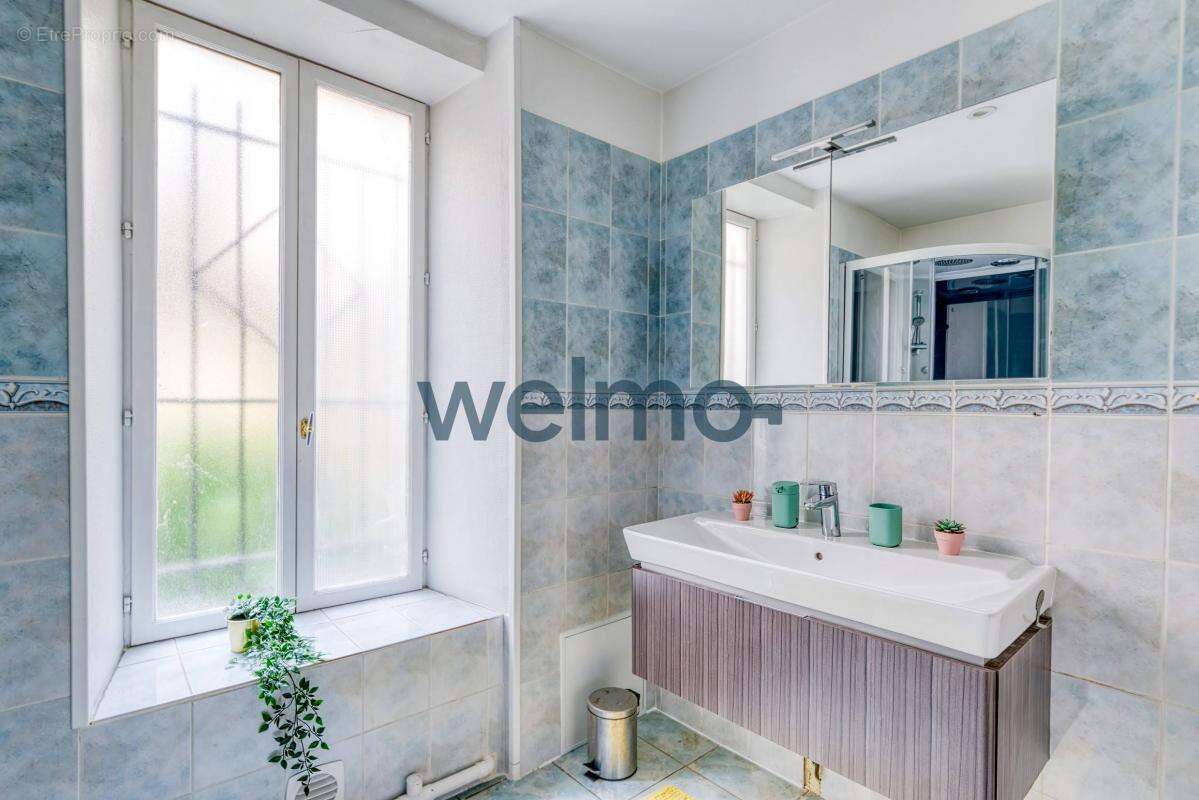 Appartement à LYON-7E