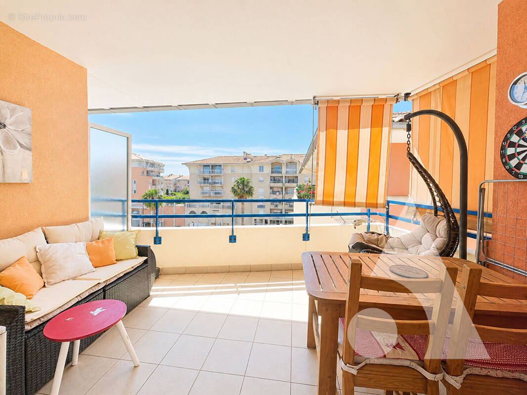 Appartement à FREJUS
