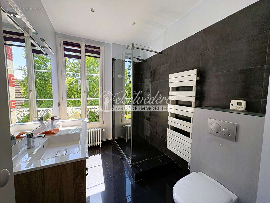 Maison à SAINT-LEU-LA-FORET