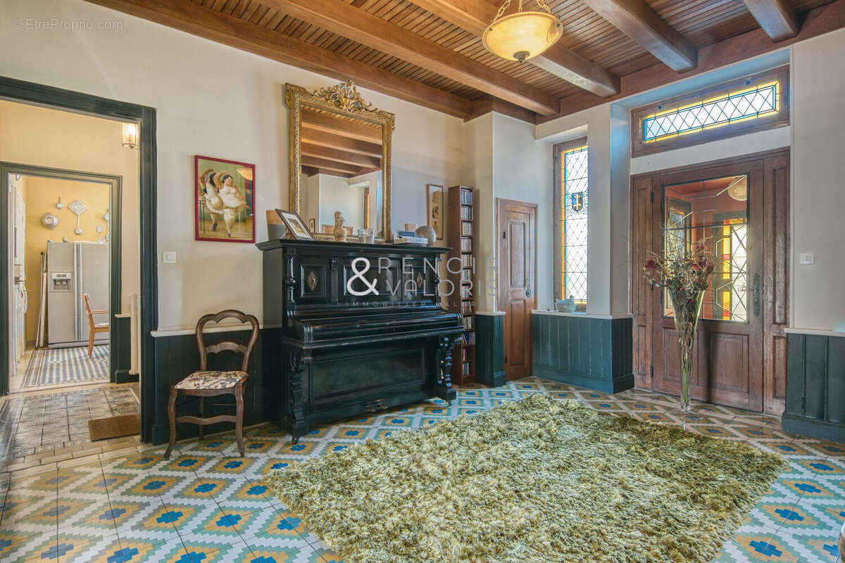 Maison à DOMEVRE-SUR-VEZOUZE