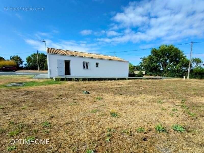 Plain-pied récent – Grand terrain de 2 160 m² – Sans vis-à-vis – 15 min Rochefort - photo 2