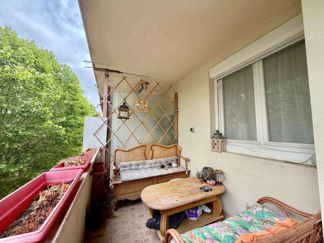 Appartement T4 de 74,45 m² à Chenôve- Balcon - Parking - 2ème étage - photo 14