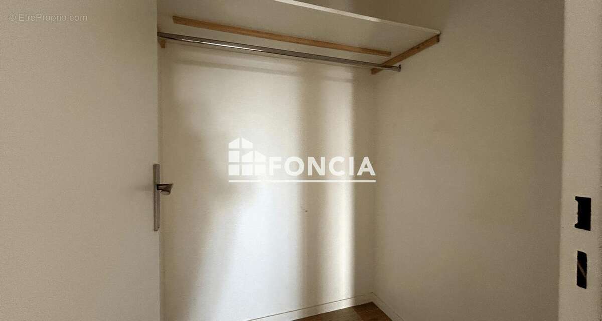 Appartement à CORBEIL-ESSONNES