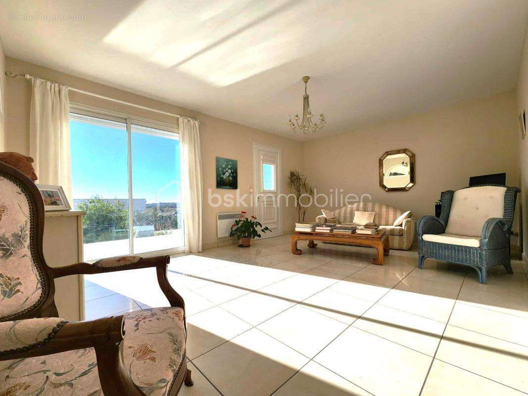 Maison à CASTELNAU-DE-GUERS