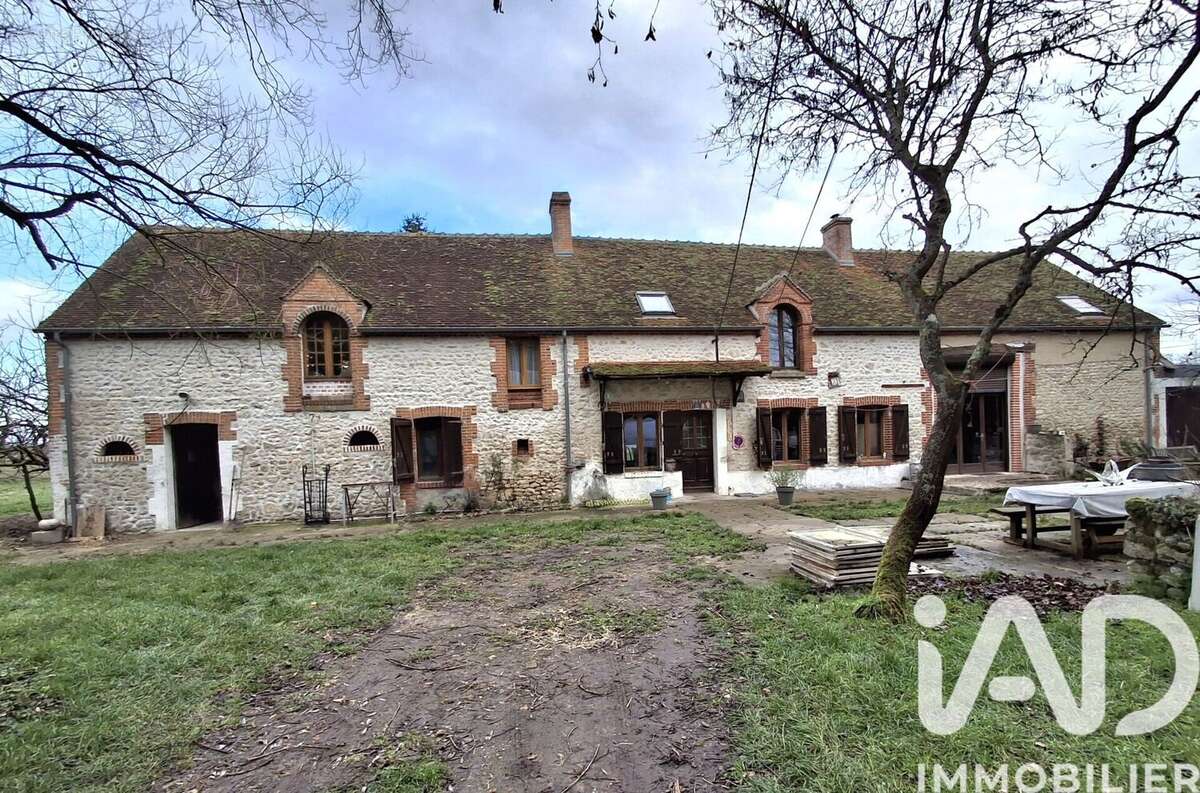 Photo 2 - Maison à NESPLOY