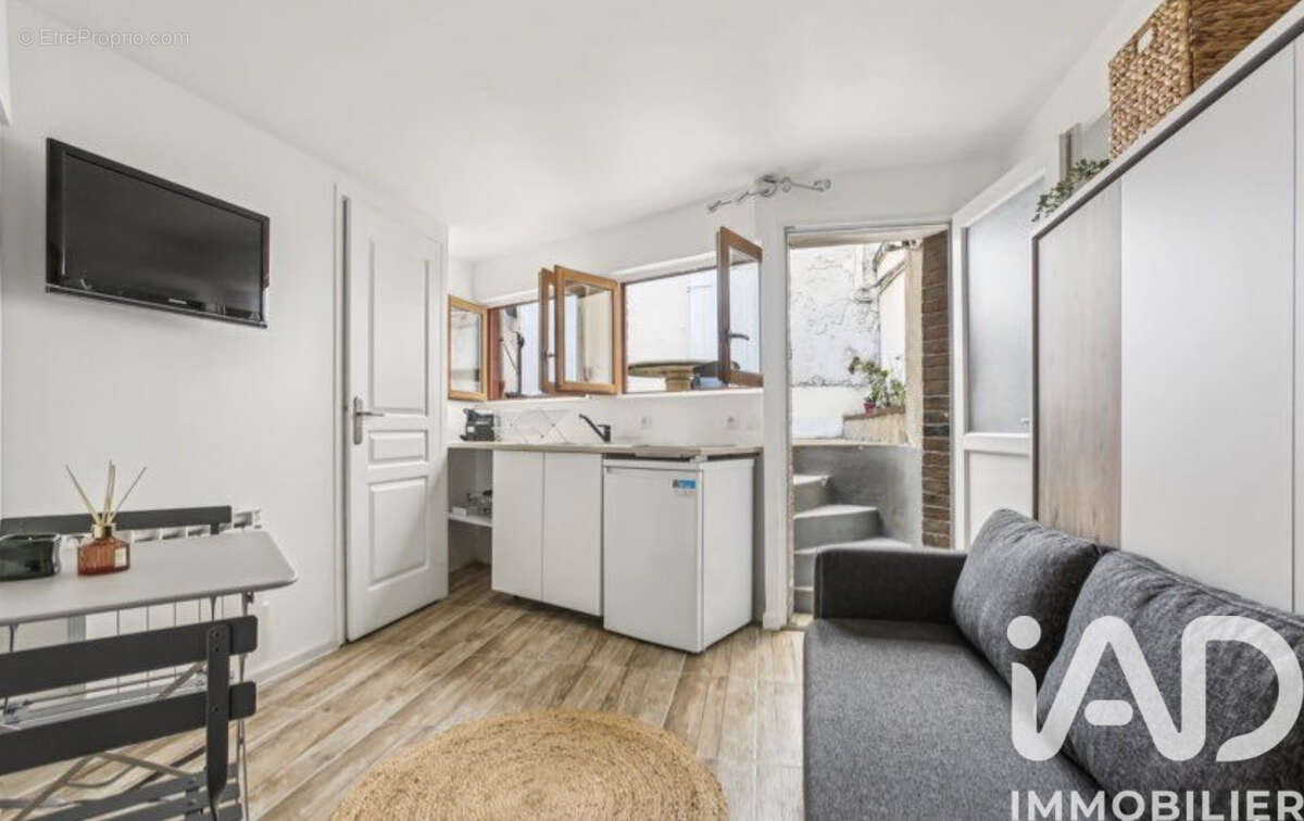 Photo 1 - Appartement à PARIS-16E