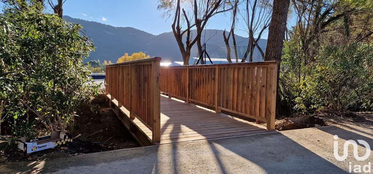 Photo 7 - Commerce à TOURVES